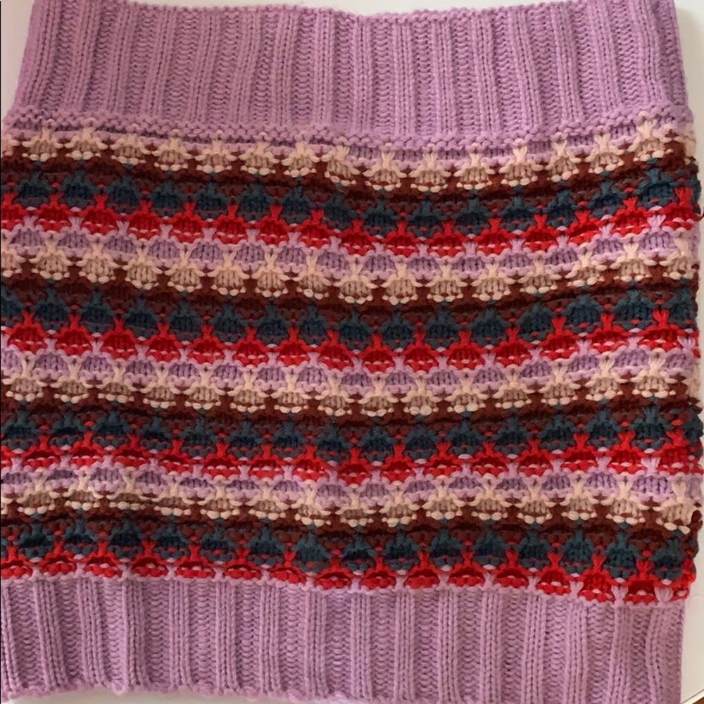 BCBG generation Loop scarf - Picture 6 of 6